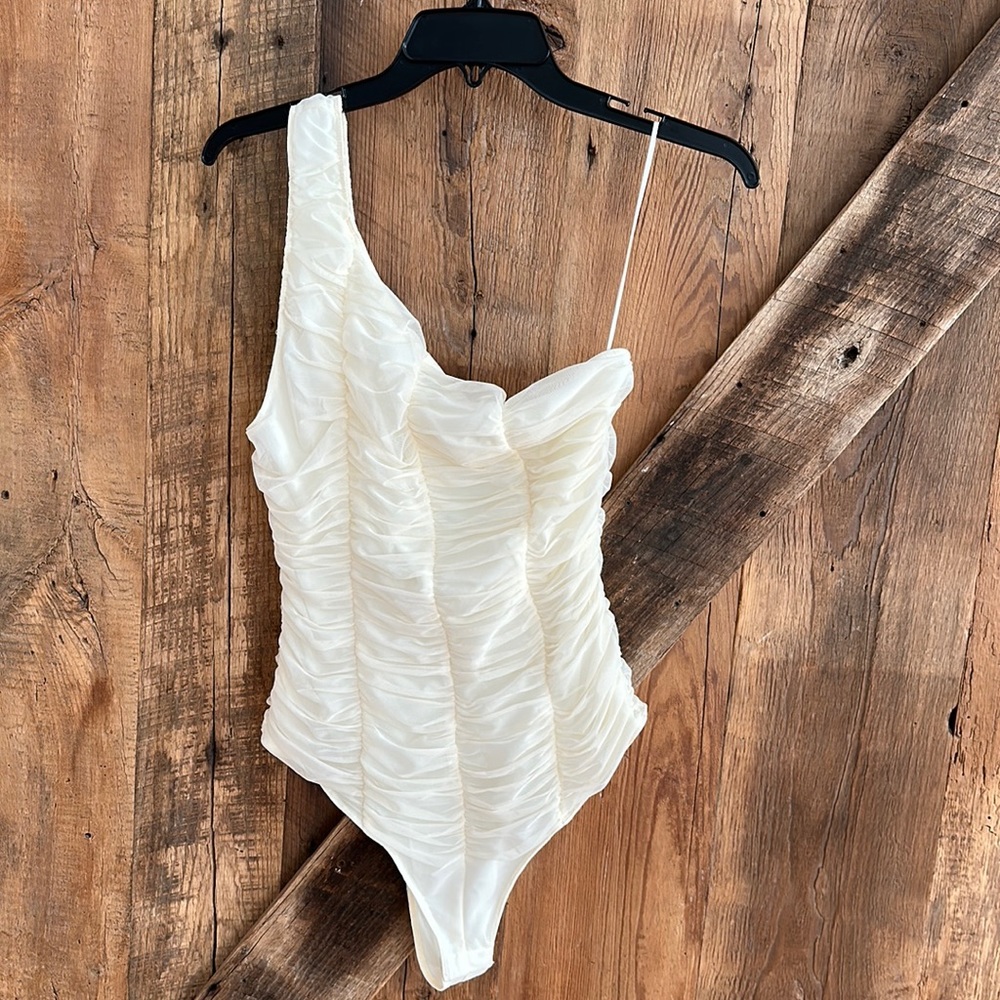 NWT Le Lis Bodysuit L